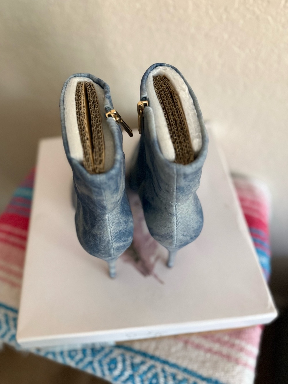 Jessica Simpson Semaja Denim Stiletto Ankle Booties Size 9 Rugged Blue NIB - Picture 4 of 12